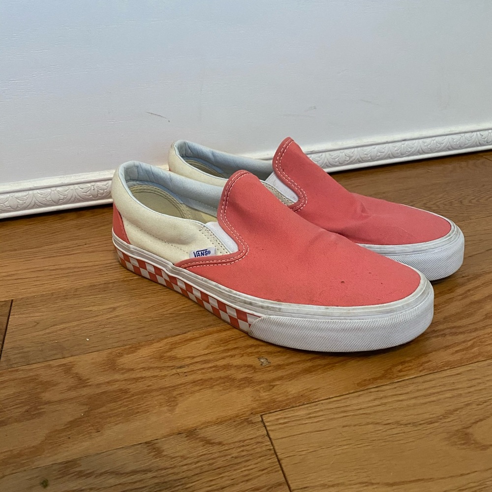 Vans - Picture 2 of 5
